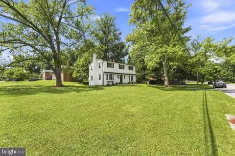 Exterior - 2610 Silverdale Dr, Silver Spring, MD 20906 photo 5 of 6