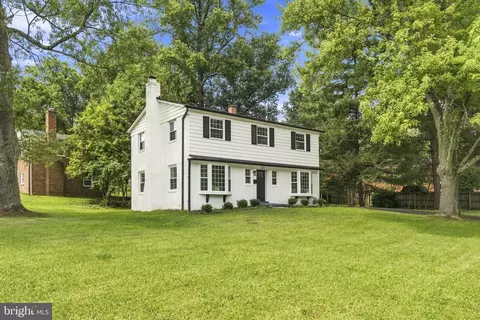 Exterior - 2610 Silverdale Dr, Silver Spring, MD 20906 photo 4 of 6