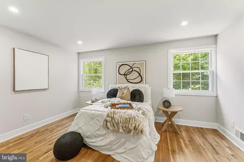 Bedroom - 2610 Silverdale Dr, Silver Spring, MD 20906 photo 3 of 10