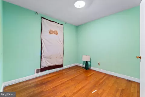 Bedroom - 13229 Glenhill Rd, Silver Spring, MD 20904 photo 3 of 8
