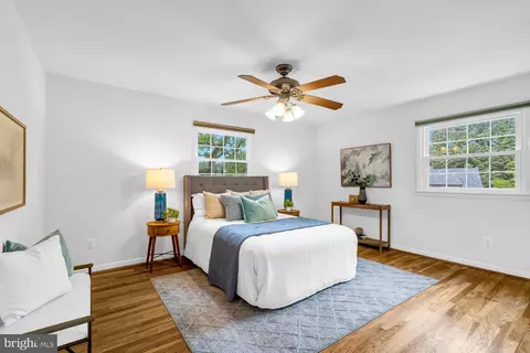 Bedroom - 4 Burket Ct, Silver Spring, MD 20910 photo 1 of 7