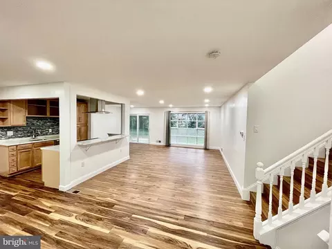 Living - 1402 Mullins St, Silver Spring, MD 20904 photo 4 of 13