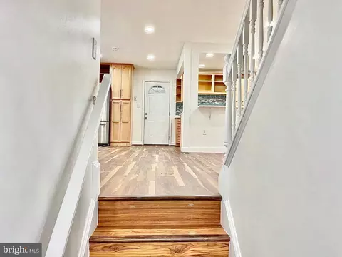 Entry Way - 1402 Mullins St, Silver Spring, MD 20904 photo 4 of 8