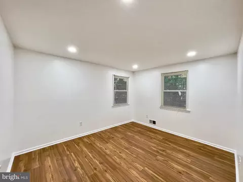 Bedroom - 1402 Mullins St, Silver Spring, MD 20904 photo 2 of 8