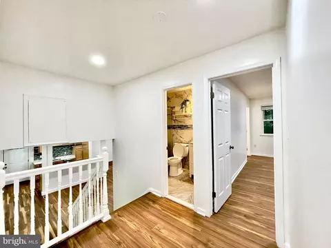 Entry Way - 1402 Mullins St, Silver Spring, MD 20904 photo 6 of 8