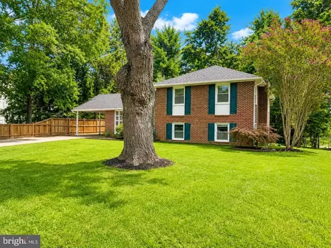 Exterior - 1402 Mullins St, Silver Spring, MD 20904 photo 2 of 6