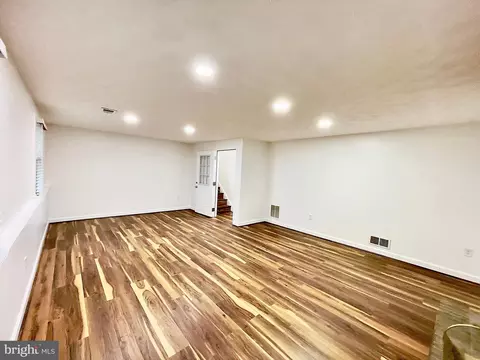 Living - 1402 Mullins St, Silver Spring, MD 20904 photo 9 of 13