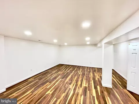 Living - 1402 Mullins St, Silver Spring, MD 20904 photo 11 of 13