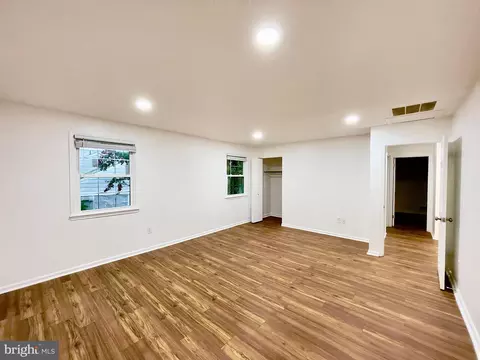 Bedroom - 1402 Mullins St, Silver Spring, MD 20904 photo 4 of 8
