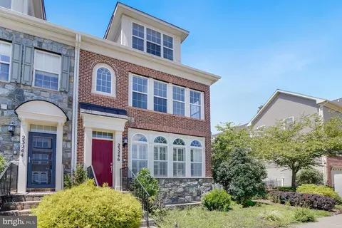 23246 Rainbow Arch Dr, Clarksburg, MD 20871