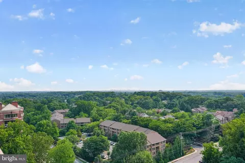 5809 Nicholson Ln #1505, Rockville, MD 20852