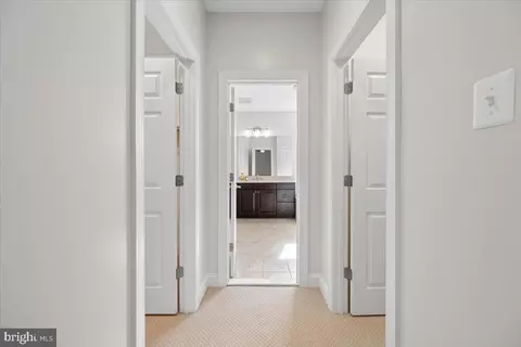 Entry Way - 19902 Stearns Ct, Poolesville, MD 20837 photo 15 of 20