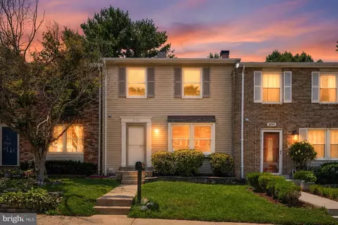 18744 Pintail Ln, Gaithersburg, MD 20879