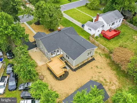 View/Area - 703 Northwest Dr, Silver Spring, MD 20901 photo 2 of 3
