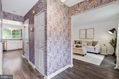 Entry Way - 14955 Carriage Square Dr, Silver Spring, MD 20906 photo 3 of 6