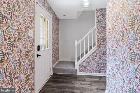 Entry Way - 14955 Carriage Square Dr, Silver Spring, MD 20906 photo 2 of 6