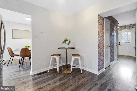 Entry Way - 14955 Carriage Square Dr, Silver Spring, MD 20906 photo 5 of 6