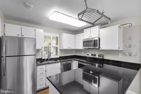 Kitchen - 9406 Hale Pl, Silver Spring, MD 20910 photo 2 of 5