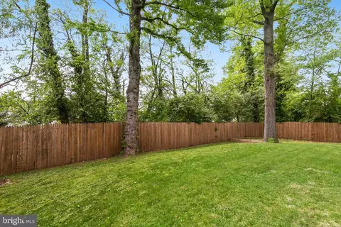 Exterior - 9406 Hale Pl, Silver Spring, MD 20910 photo 11 of 11
