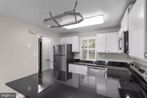 Kitchen - 9406 Hale Pl, Silver Spring, MD 20910 photo 5 of 5