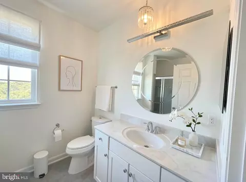 Bath - 3835 Doc Berlin Dr #42, Silver Spring, MD 20906 photo 1 of 2