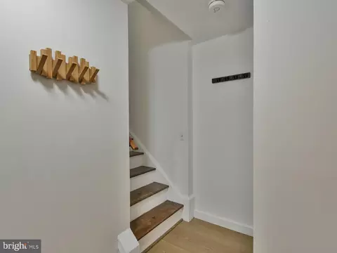 Entry Way - 14403 Long Green Dr, Silver Spring, MD 20906 photo 3 of 8