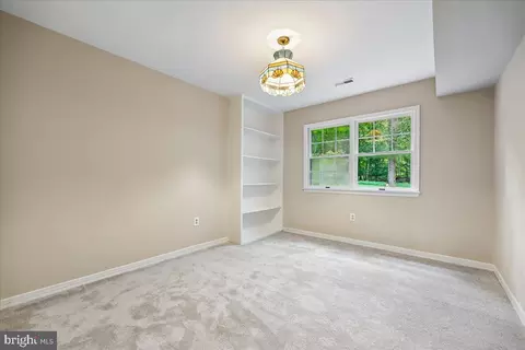 Bedroom - 13900 Leibig Rd, Silver Spring, MD 20904 photo 6 of 6