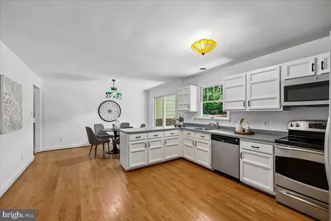 Kitchen - 13900 Leibig Rd, Silver Spring, MD 20904 photo 2 of 4