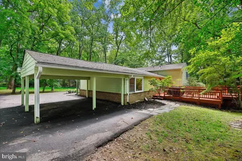 Exterior - 13900 Leibig Rd, Silver Spring, MD 20904 photo 4 of 14