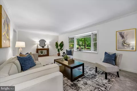 Living - 13900 Leibig Rd, Silver Spring, MD 20904 photo 2 of 3
