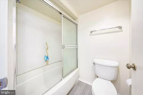 Bath - 15101 Interlachen Dr #1-807, Silver Spring, MD 20906 photo 5 of 5