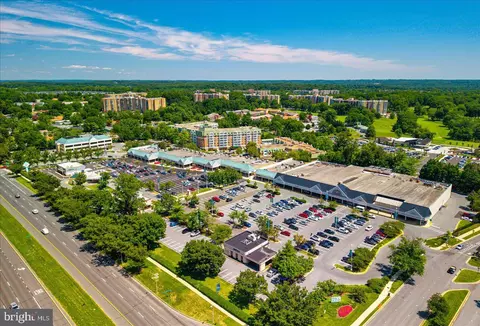 View/Area - 15101 Interlachen Dr #1-807, Silver Spring, MD 20906 photo 4 of 5
