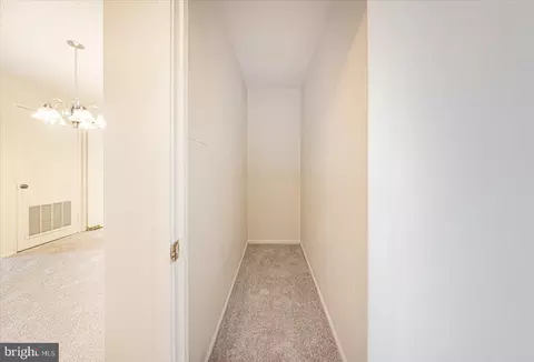 Entry Way - 15101 Interlachen Dr #1-807, Silver Spring, MD 20906 photo 7 of 7