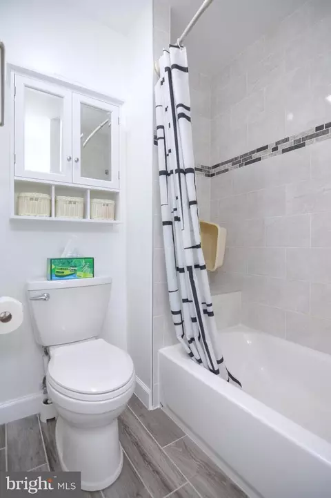 Bath - 14428 Jaystone Dr, Silver Spring, MD 20905 photo 4 of 5
