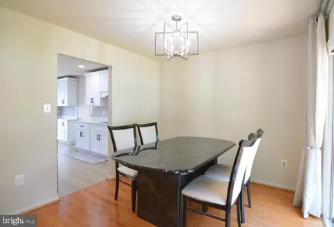 Dining - 14428 Jaystone Dr, Silver Spring, MD 20905 photo 2 of 5