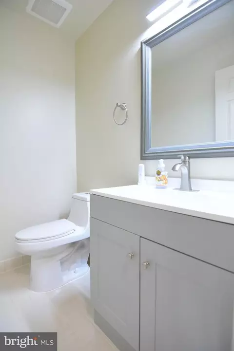 Bath - 14428 Jaystone Dr, Silver Spring, MD 20905 photo 1 of 5