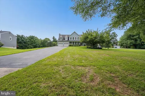 Exterior - 17225 General Custer Way, Poolesville, MD 20837 photo 20 of 31