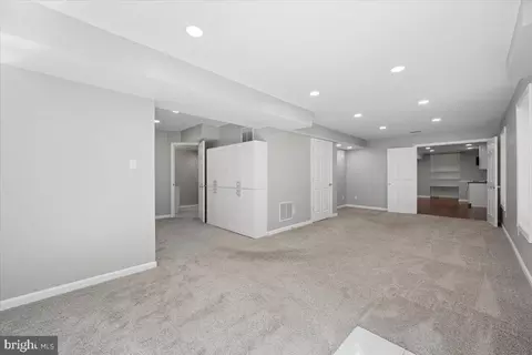 Living - 17225 General Custer Way, Poolesville, MD 20837 photo 14 of 14