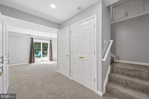 Entry Way - 17225 General Custer Way, Poolesville, MD 20837 photo 11 of 13