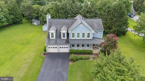 View/Area - 17225 General Custer Way, Poolesville, MD 20837 photo 4 of 7