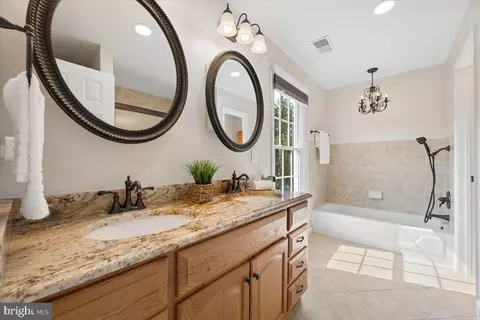 Bath - 17225 General Custer Way, Poolesville, MD 20837 photo 1 of 7