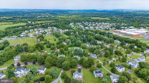 View/Area - 17225 General Custer Way, Poolesville, MD 20837 photo 2 of 7