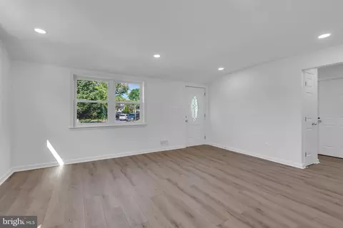 Entry Way - 12805 Hathaway Dr, Silver Spring, MD 20906 photo 5 of 8