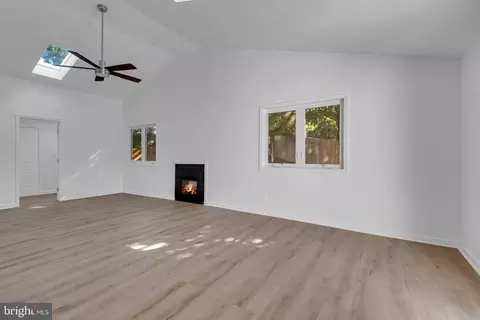 Living - 12805 Hathaway Dr, Silver Spring, MD 20906 photo 2 of 4