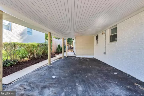 Exterior - 12805 Hathaway Dr, Silver Spring, MD 20906 photo 4 of 11