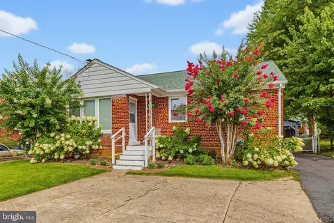 Exterior - 3507 Randolph Rd, Silver Spring, MD 20902 photo 1 of 9