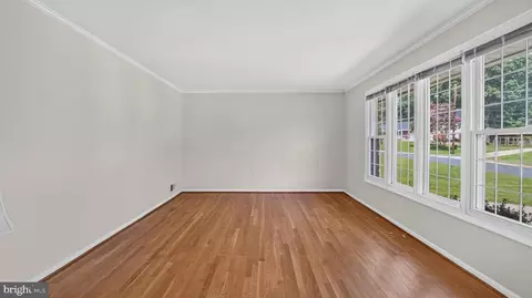 Living - 3131 Castleleigh Rd, Silver Spring, MD 20904 photo 4 of 6