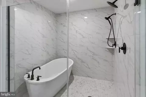 Bath - 15717 Tierra Dr, Silver Spring, MD 20906 photo 2 of 3