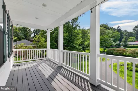 Exterior - 15717 Tierra Dr, Silver Spring, MD 20906 photo 3 of 7