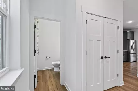 Entry Way - 15717 Tierra Dr, Silver Spring, MD 20906 photo 4 of 9